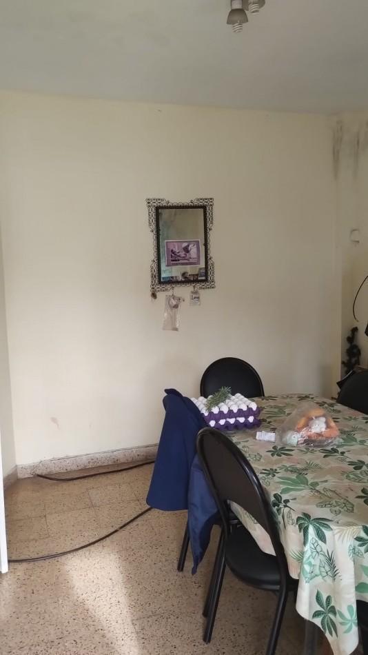 Foto de Casa tipo Americana 4 ambientes, lote 10x50 a tres cuadras del centtro, imagen 3