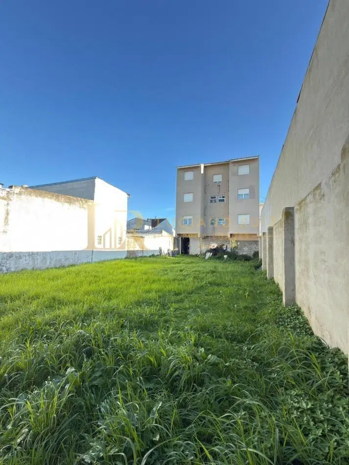 VENTA DEPOSITO EN VILLA PRIMERA 4