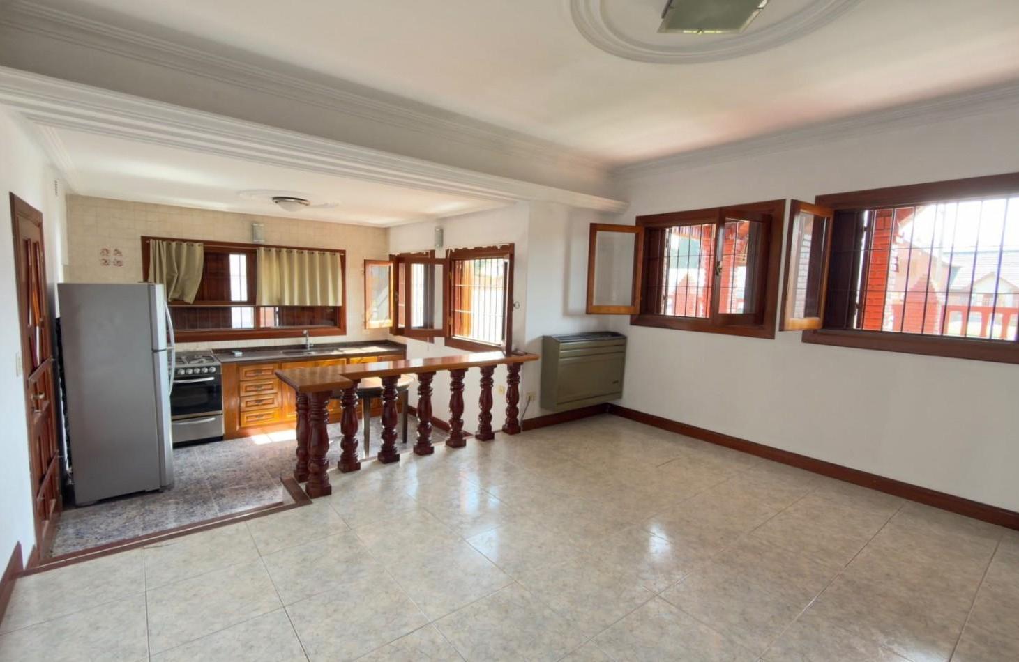 Foto de Casa 3 Ambientes en Venta en Lopez de Gomara - 2 Dormitorios, 2, imagen 5
