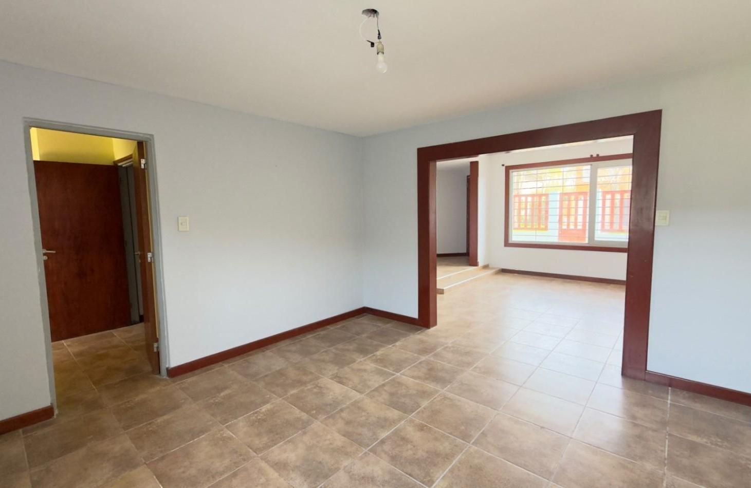 Foto de Casa 4 Ambientes en Venta en Lopez de Gomara - 3 Dormitorios, 2, imagen 5