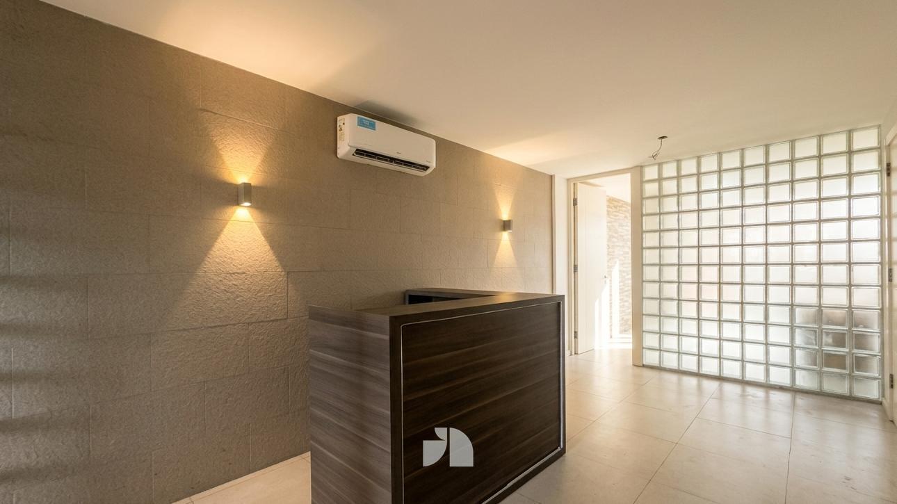 Foto de Oficina de 3 Ambientes, con Cocina y Baño. Zona Chauvín., imagen 4