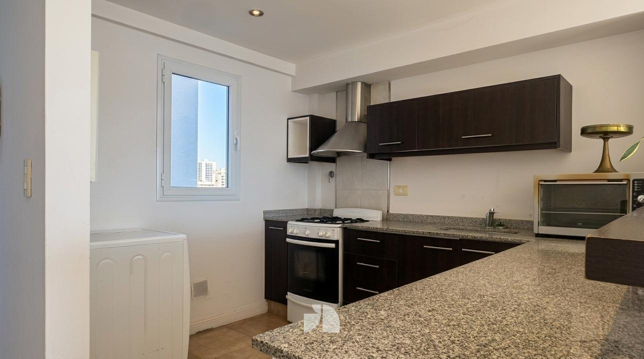 Foto de Departamento 3 Ambientes con balcón terraza y cochera, Zona Chauvín., imagen 5