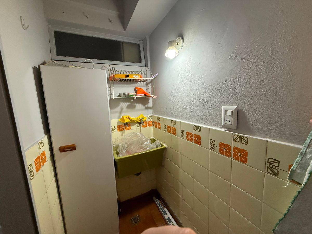 Foto de DEPARTAMENTO PISO ALTO DE 4 AMBIENTES EN DIRECTORIO a mts de JOSE M, imagen 4