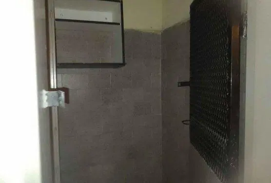 Galpon con casas y departamento AV. Fangio ARGUELLO 4