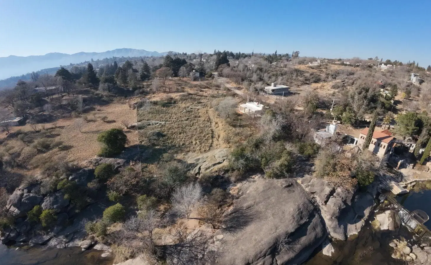 Venta MacroLote en Villa Parque Síquiman 2.438 m² coalnn Bajada al Río Zona Beario La Olla 2