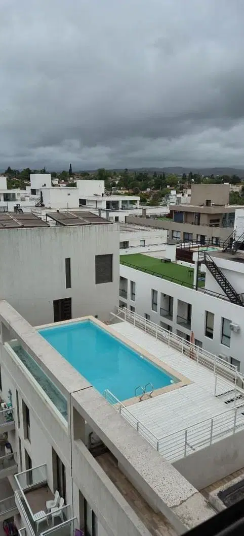 DEPARTAMENTO EN VENTA EN VILLA CARLOS PAZ EDIFICIO LAKE TOWER CENTRO 2
