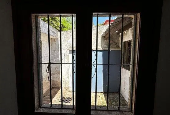 CASA VENTA  4 DORMITORIOS CON PILETA MENDIOLAZA CBA 5