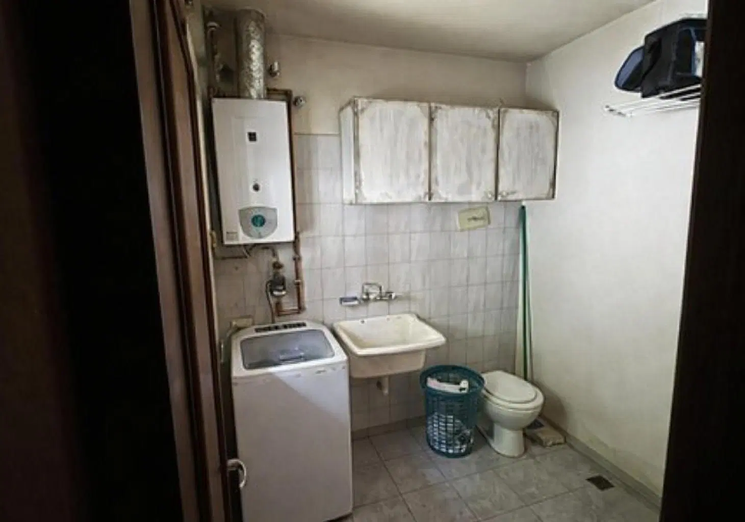 CASA VENTA  4 DORMITORIOS CON PILETA MENDIOLAZA CBA 2