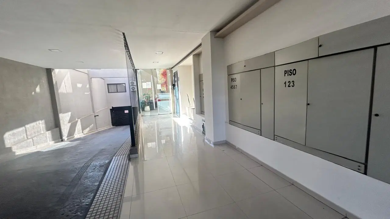 Departamento en venta de 2 Dormitorios con Terraza en Villa Carlos Paz centro 1