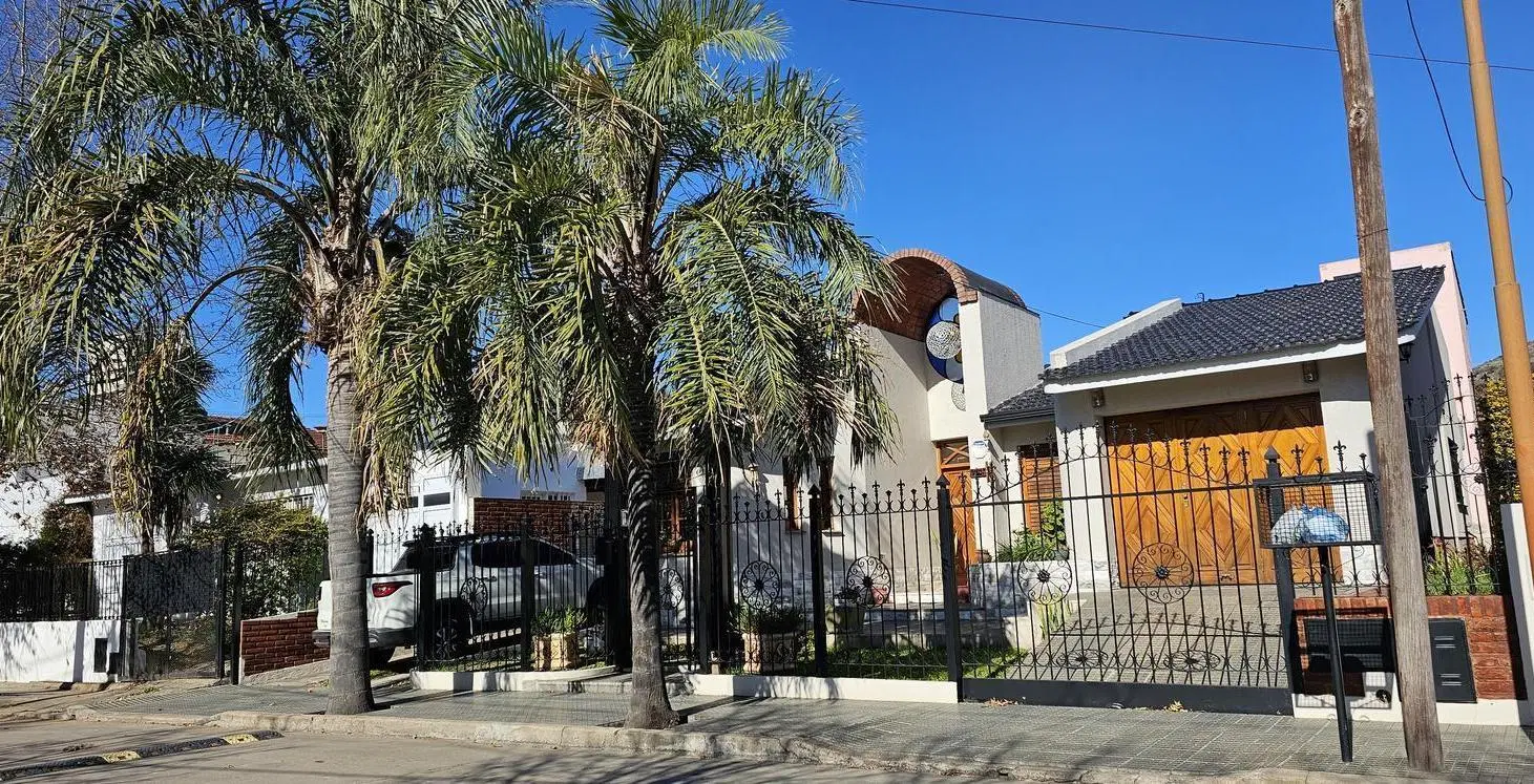 Casa en venta en Villa Carlos Paz barrio la cuesta 5 dormitorios 5