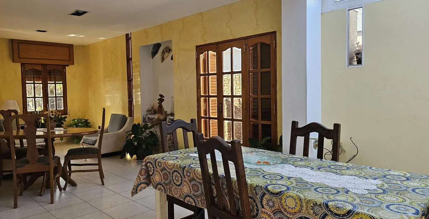 Casa en venta en Villa Carlos Paz barrio la cuesta 5 dormitorios 3