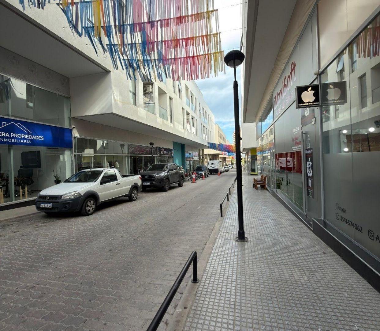 Foto de Local en venta villa carlos paz Centro paseo quattro peatonal, imagen 1