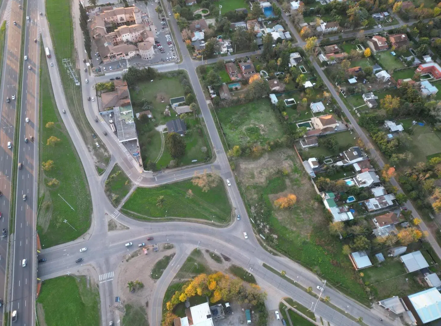 Lote Comercial - Residencial | 4.500 m2 | Venta | Benavidez - Tigre - Panamericana 2