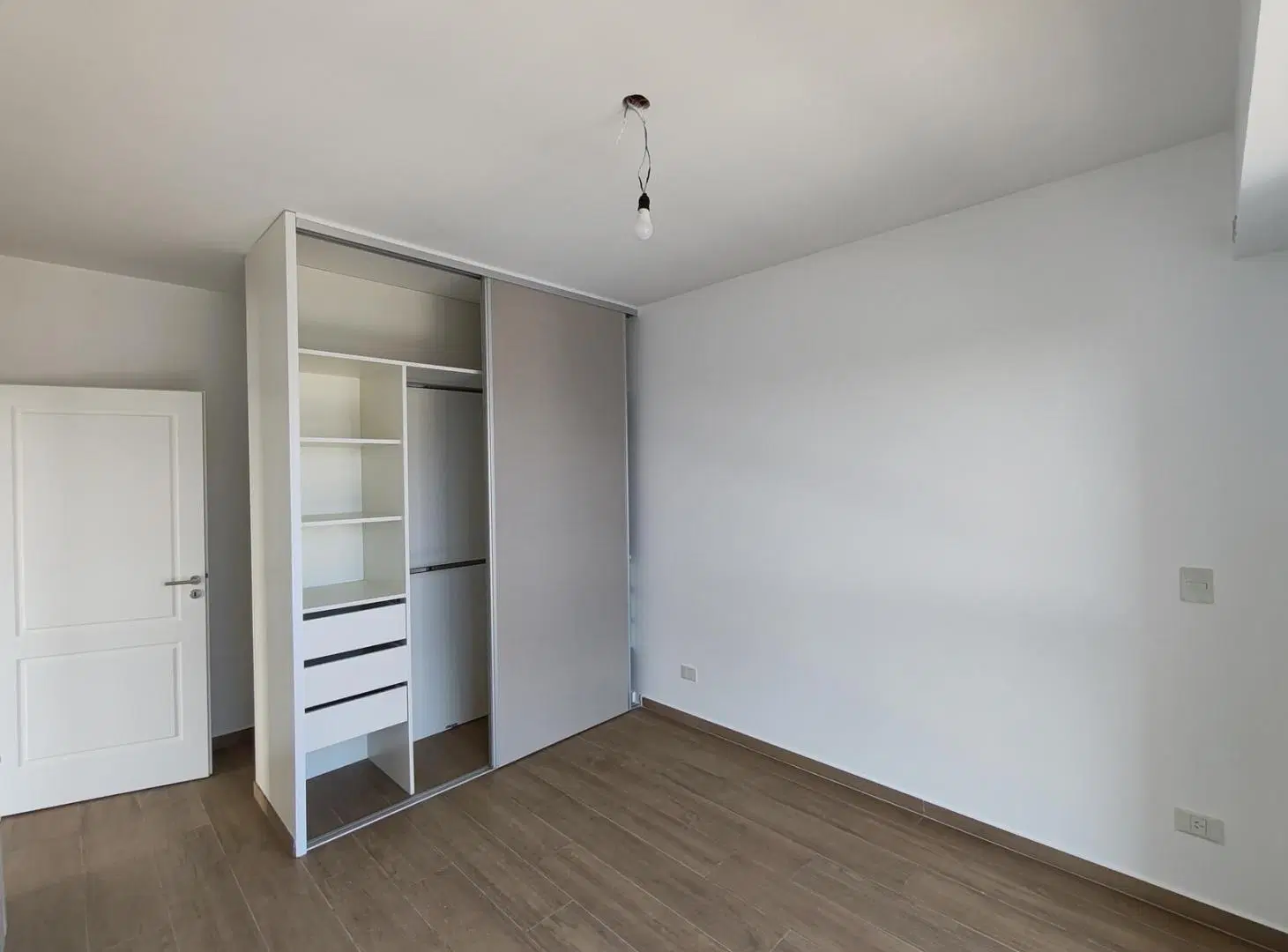 Departamento 3 AMB  SEMIPISO- VENTA A ESTRENAR 5