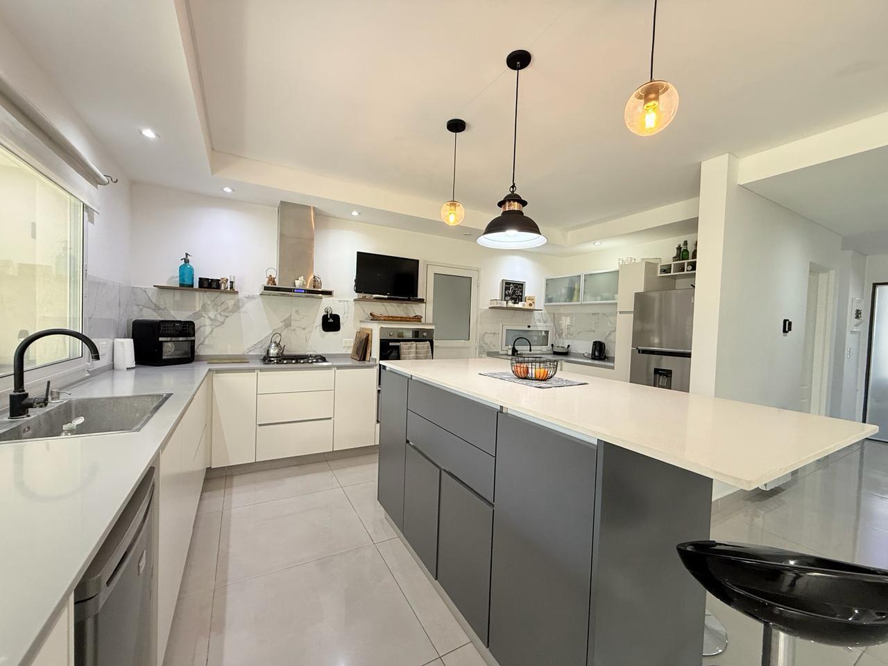 Foto de Casa 4 AMB en VENTA APTO CREDITO, Barrio Privado Los Olivares, imagen 5