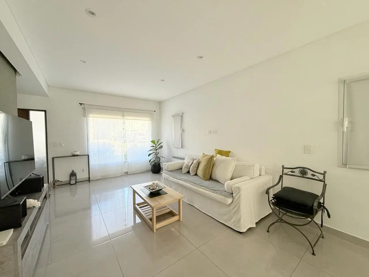 Casa 4 AMB en VENTA APTO CREDITO, Barrio Privado Los Olivares 3