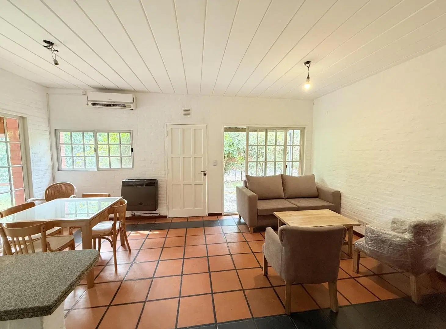 VENTA Casa 4 amb con jardin en Pilar 4
