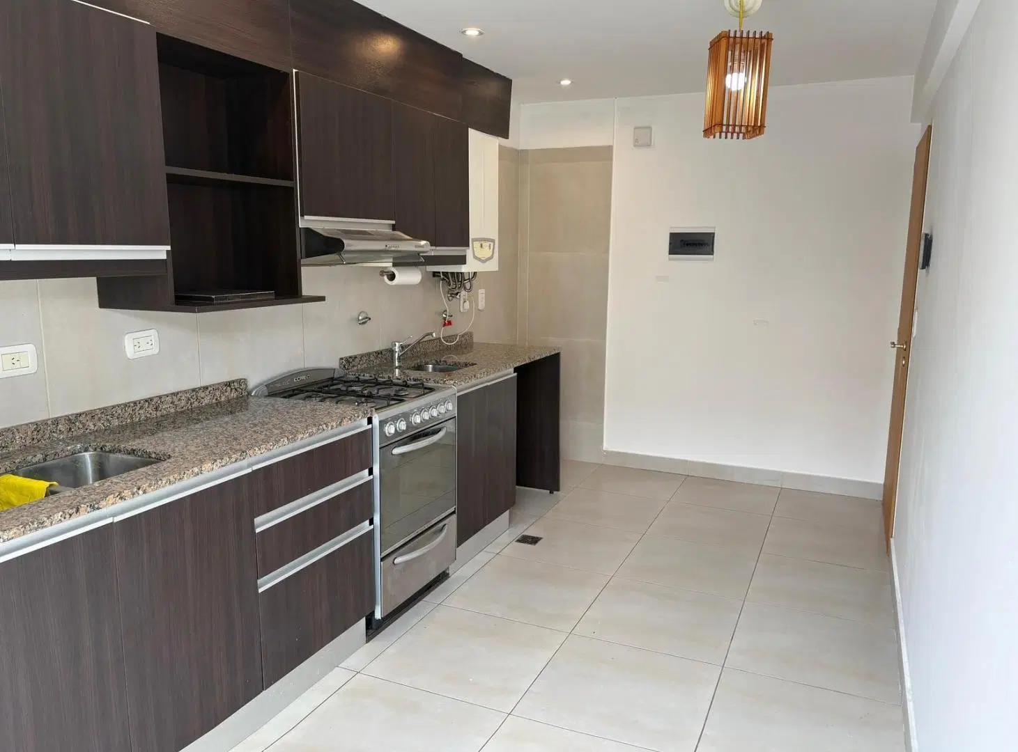 Departamento en venta 2 ambientes con jardin 4