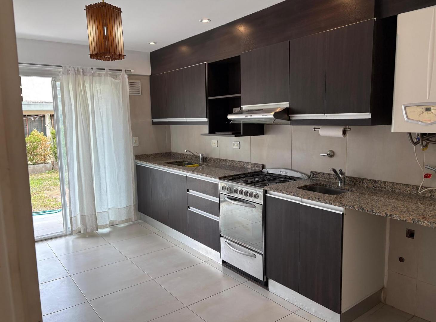 Departamento en venta 2 ambientes con jardin