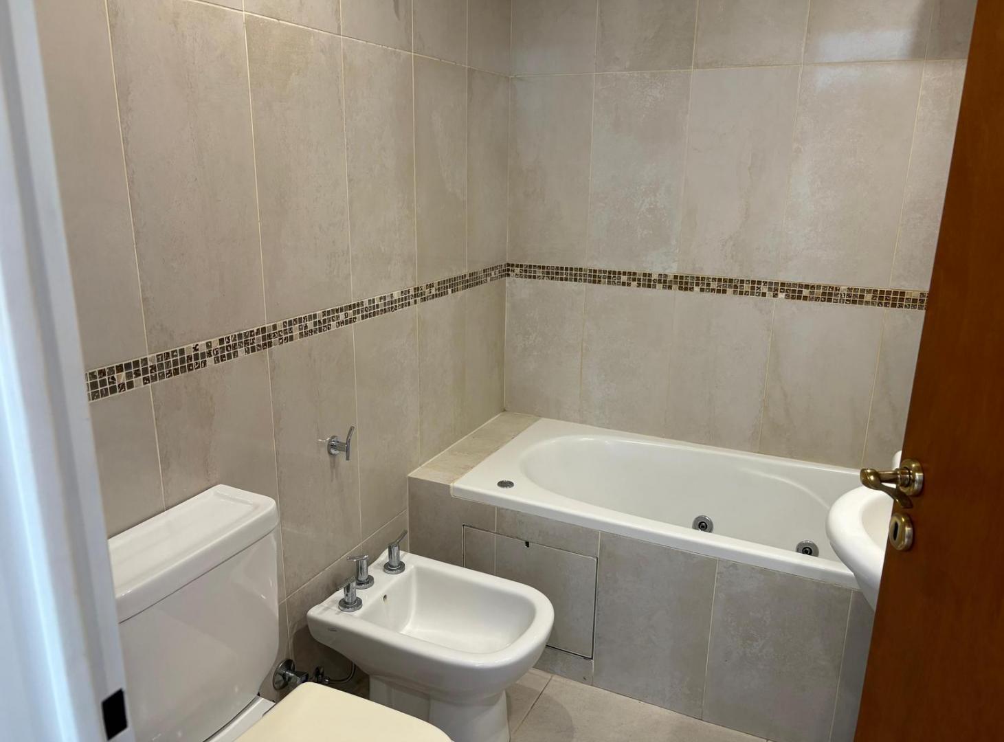 Departamento en venta 2 ambientes con jardin