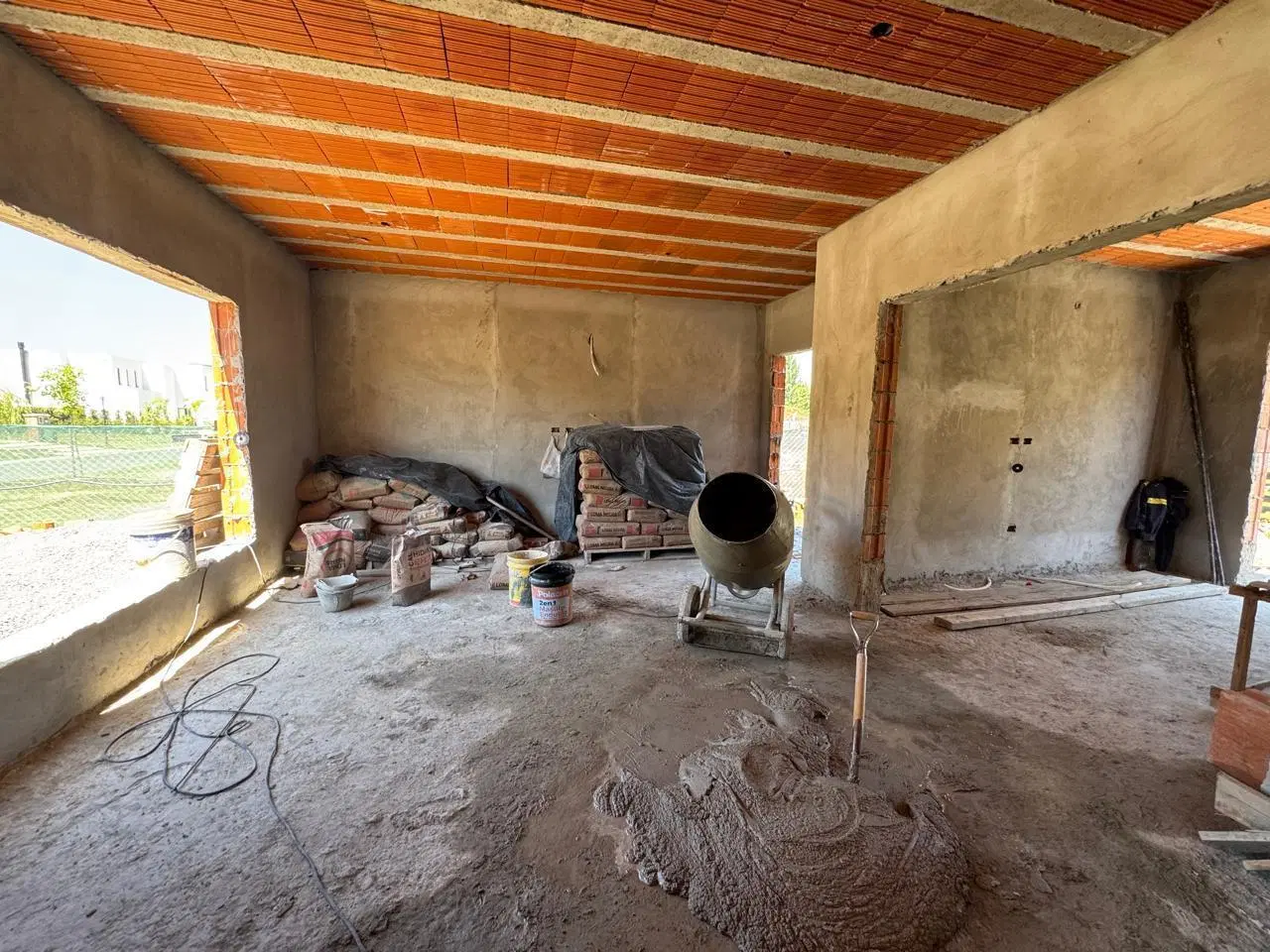 CASA EN VENTA EN SANTA ANA - Entrega Marzo/Abril 2025 3
