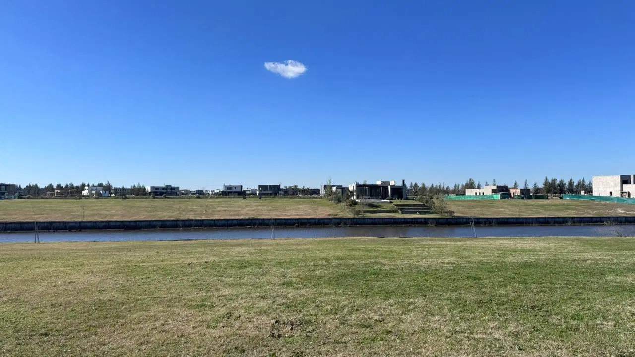Terreno al río Naudir - Escobar 8