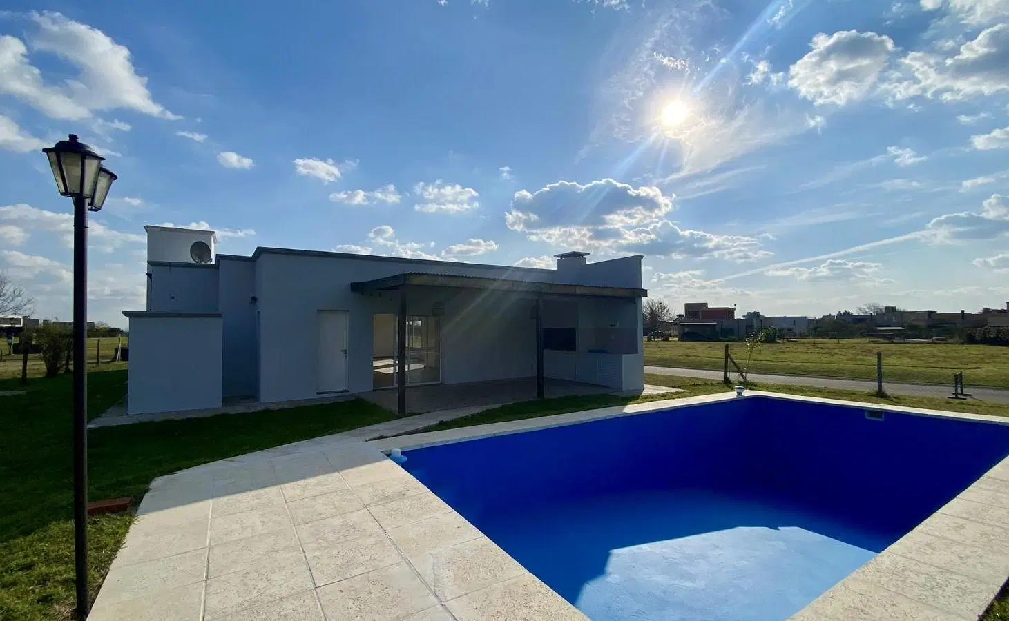 CASA EN ALQUILER ANUAL EN SAN SEBASTIAN 1