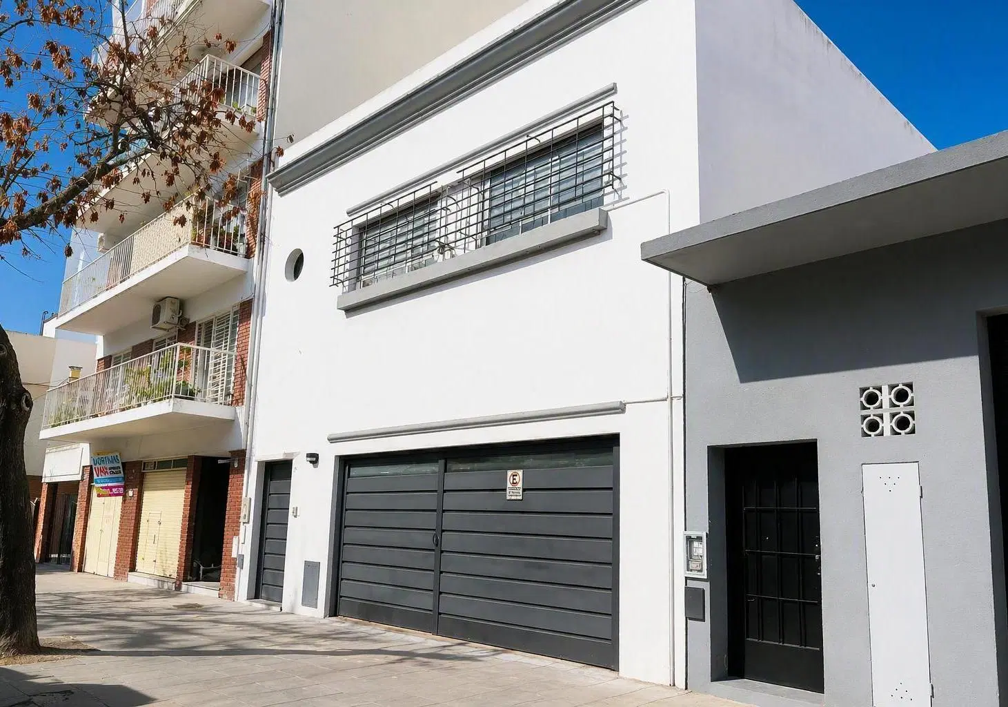 Casa con jardín y cochera doble en Agronomía 3