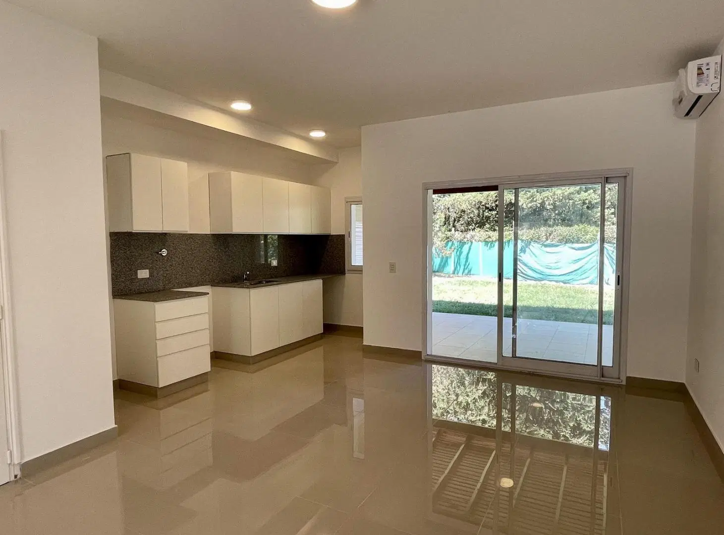 Casa 4 AMB en Las Margaritas Village - Pilar 3