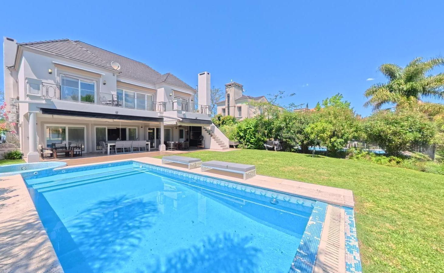 Foto de Casa en Venta Barrio San Isidro Labrador, imagen 1