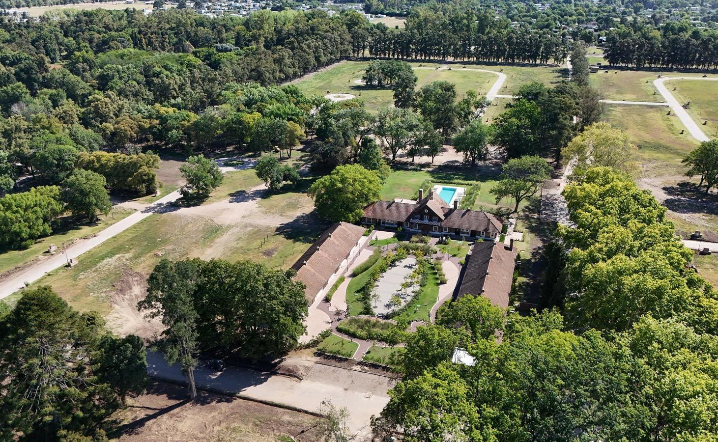 Foto de Terreno en venta Almahué Pilar, imagen 2