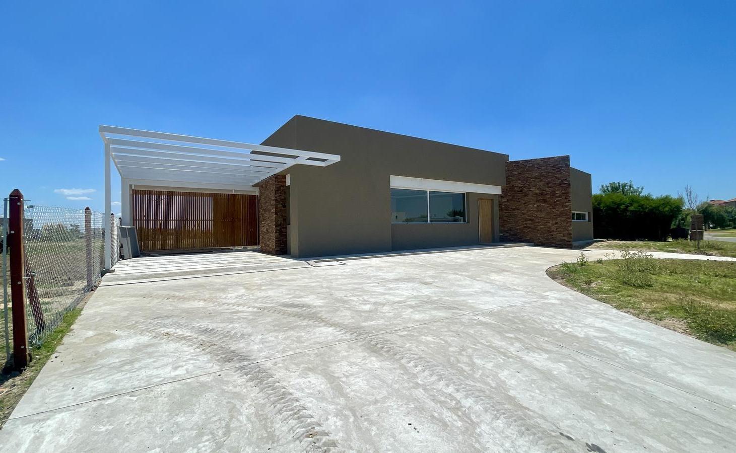 Foto de Casa en venta en San Sebastian Area 1 a Estrenar, imagen 2
