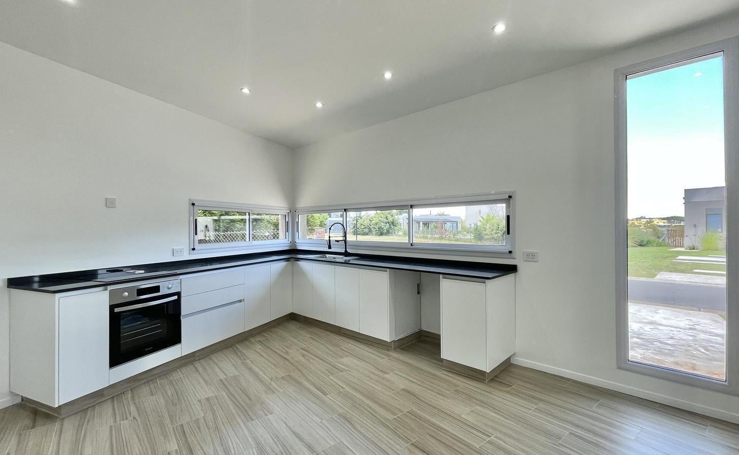 Foto de Casa en venta en San Sebastian Area 1 a Estrenar, imagen 5