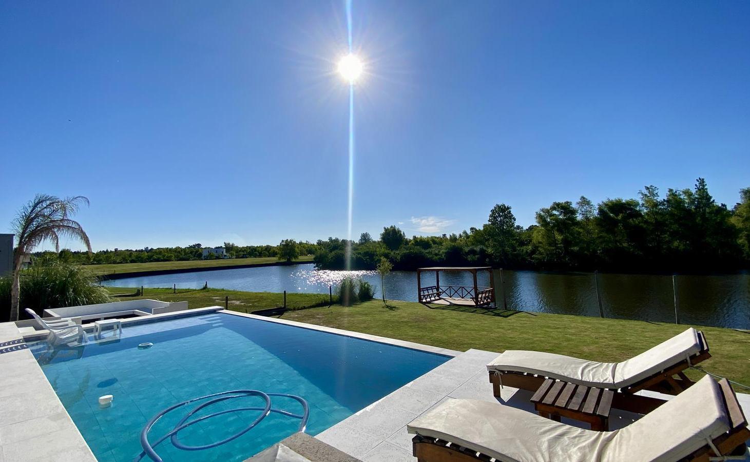 Foto de Casa en El Cazal | Al Rio | A Estrenar | Con Piscina, imagen 5