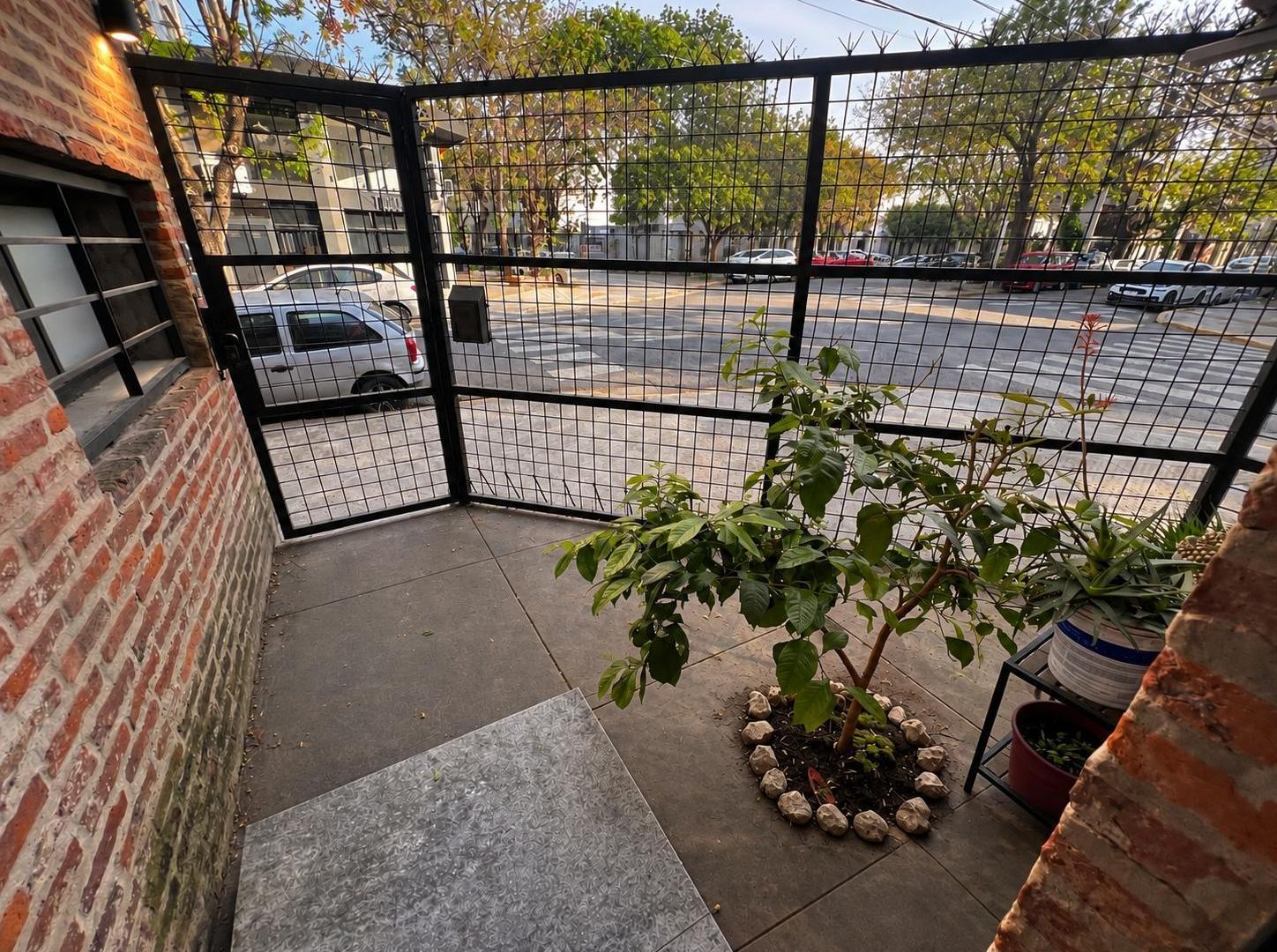 Foto de VENTA CASA TRIPLEX 5 AMBIENTES EN NUÑEZ, imagen 3