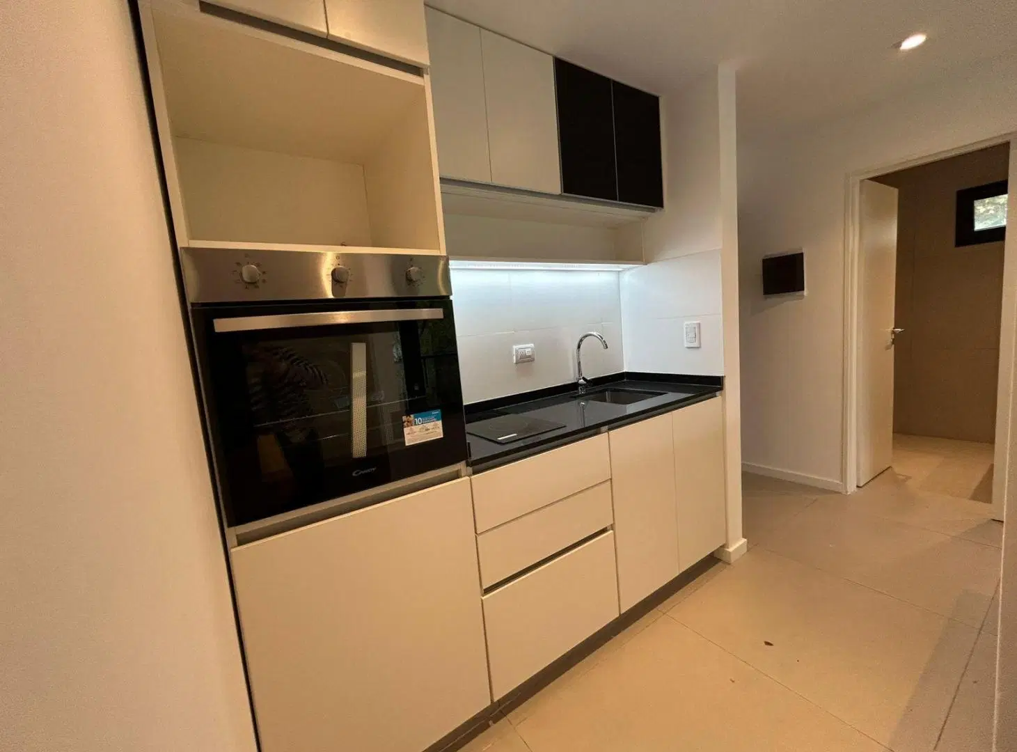 MONOAMBIENTE - ALQUILER - DEVOTO - APTO PROFESIONAL - BALCON 2