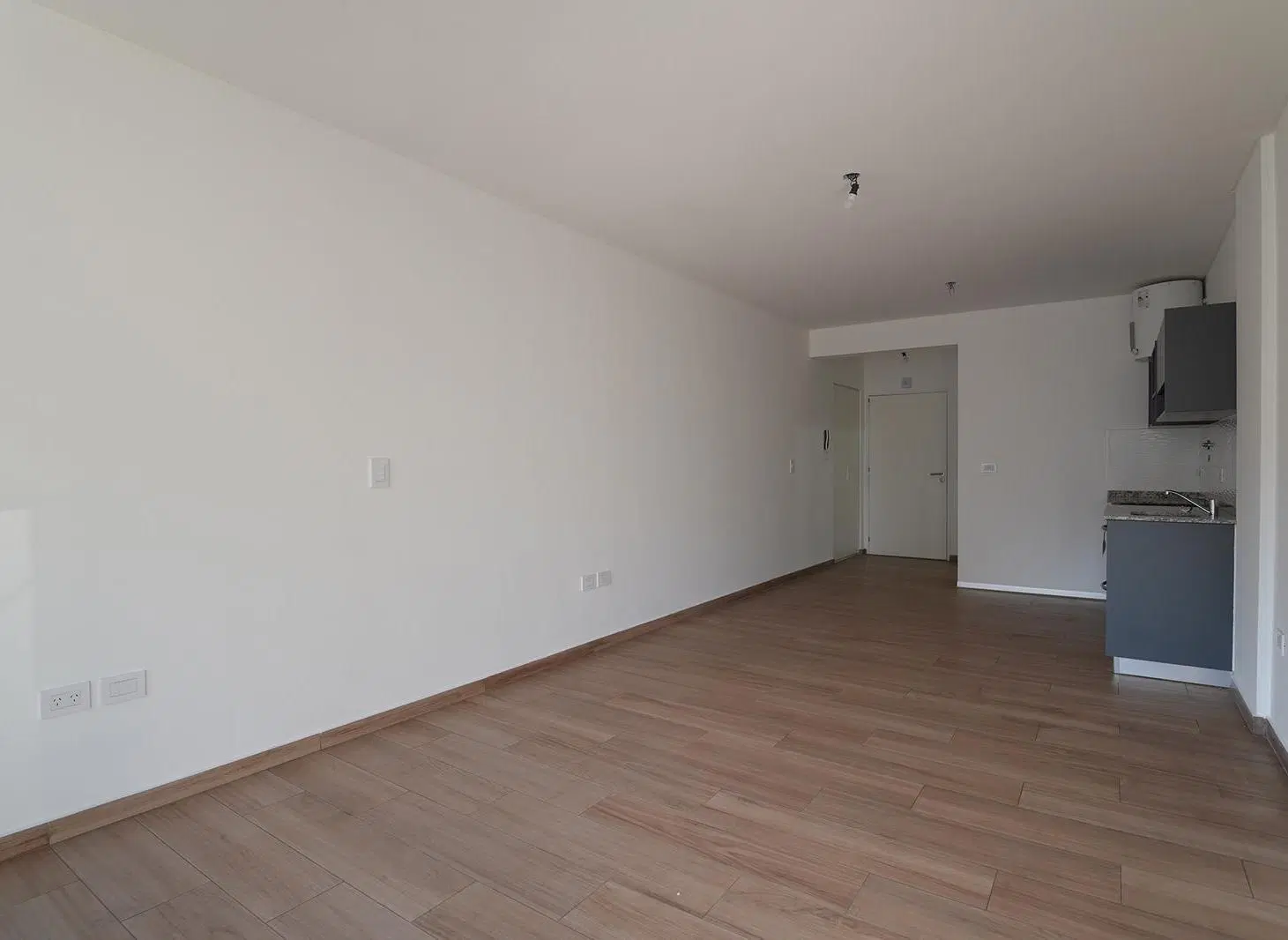 Venta 1 ambiente con balcón a estrenar Caballito 5