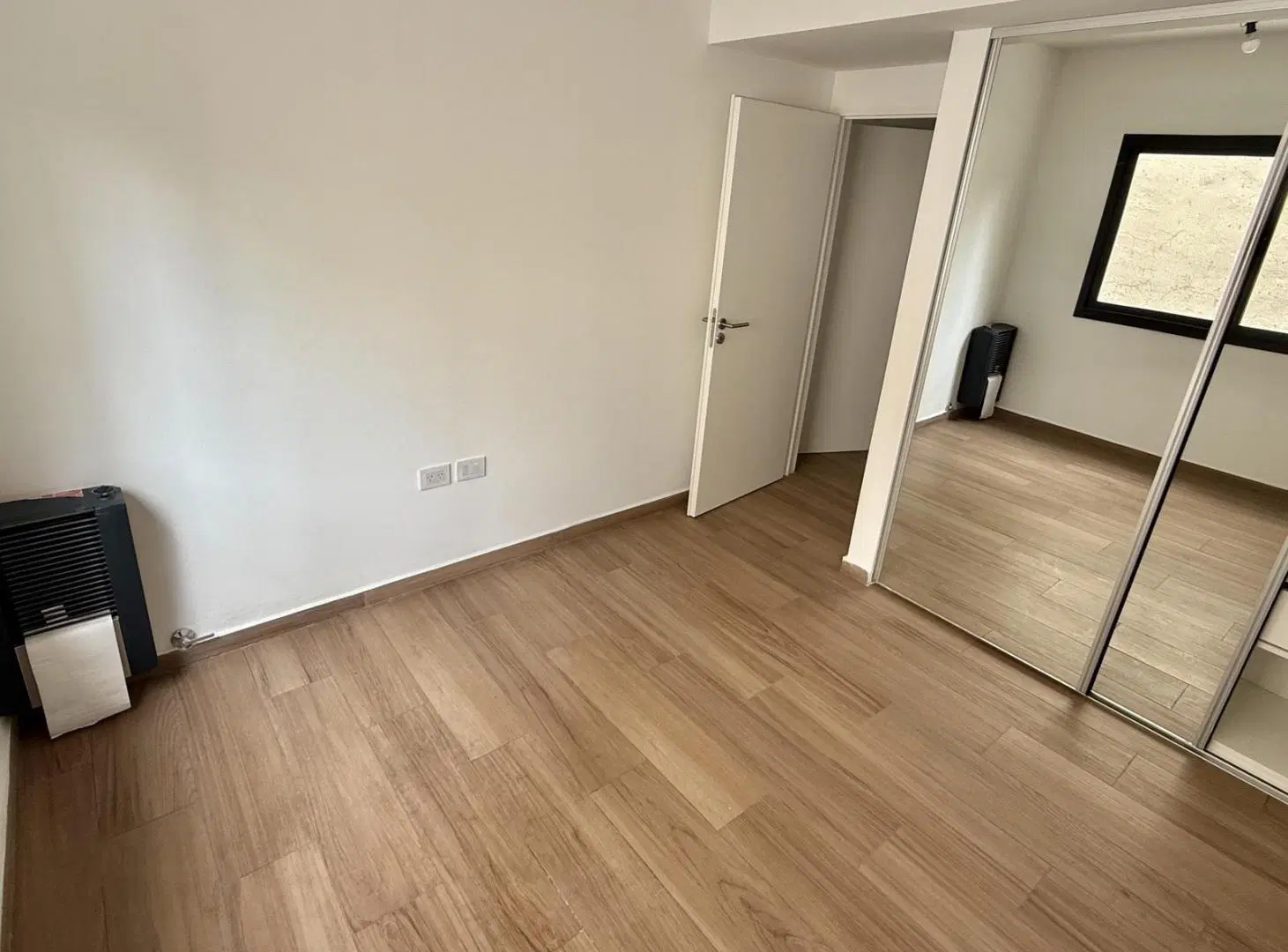 Venta 2 ambientes con balcón a estrenar Caballito 2