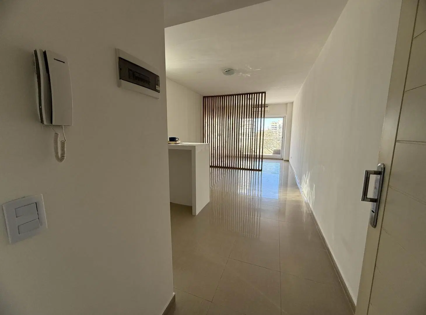 VENTA 1 AMB DIVISIBLE CON BALCON AL FRENTE, IDEAL INVERSION - FLORES 4