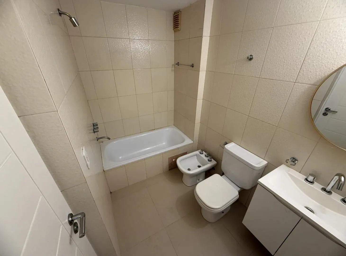 Alquiler 2 ambientes con Balcón, Piscina, Solarium, y Gimnasio 2