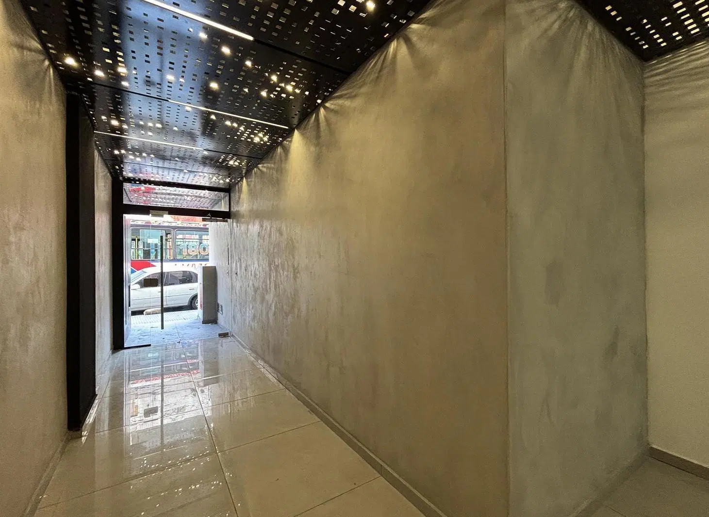 Venta monoambiente con balcón a estrenar en Caballito 8