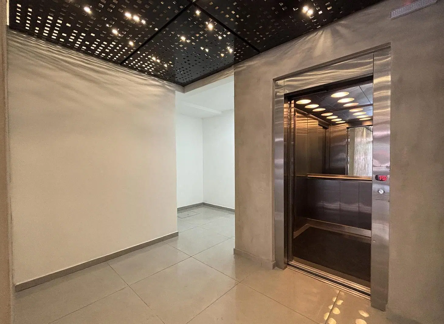 Venta monoambiente con balcón a estrenar en Caballito 4