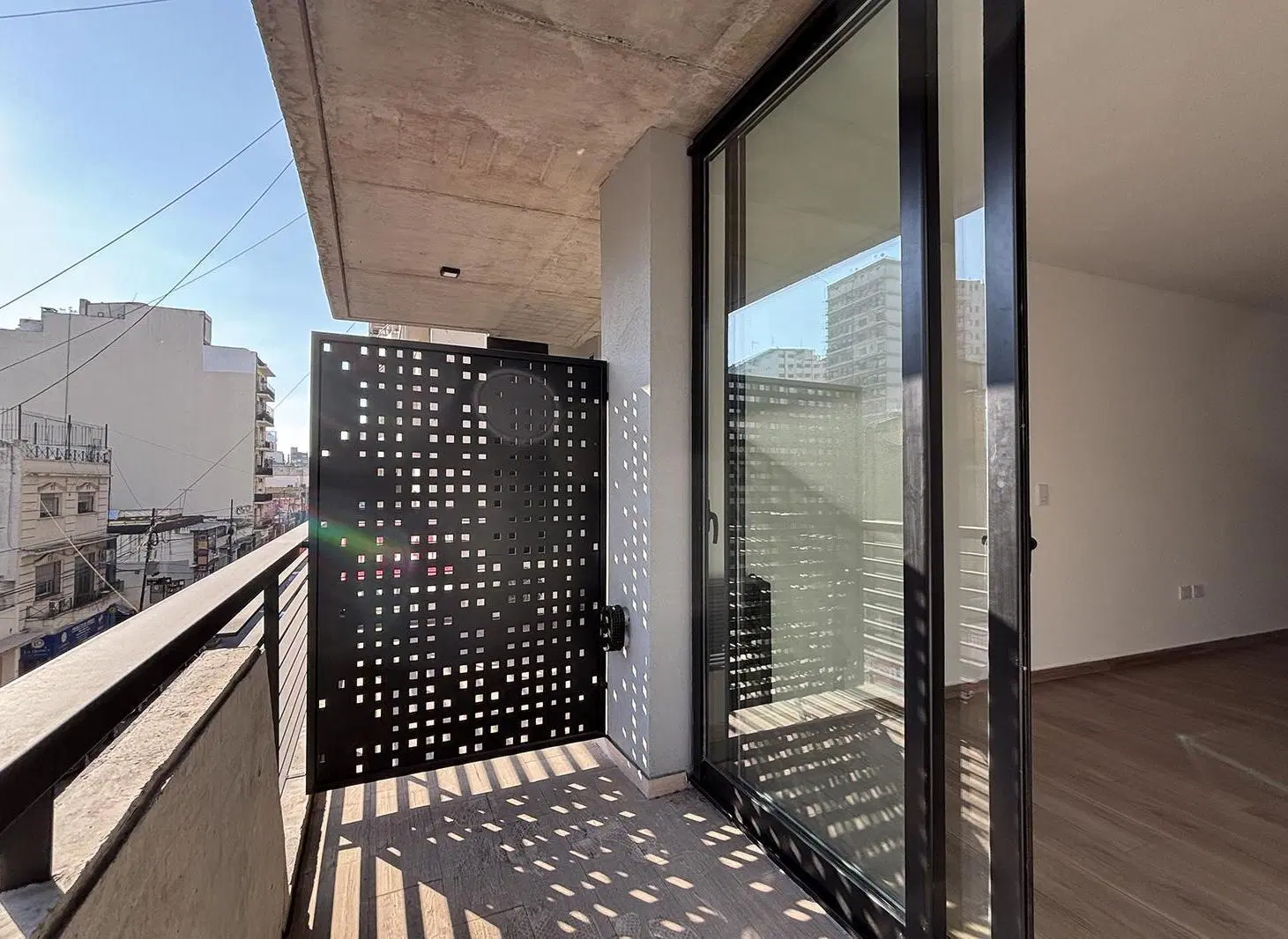 Venta 1 ambiente con balcón a estrenar Caballito 2
