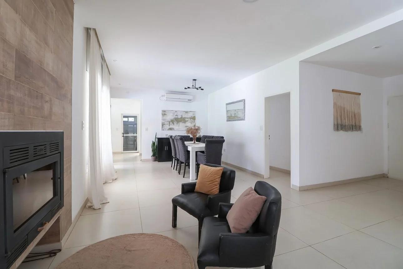 Foto de VENTA CASA QUINTA 20 DE JUNIO ZONA OESTE GBA, imagen 5