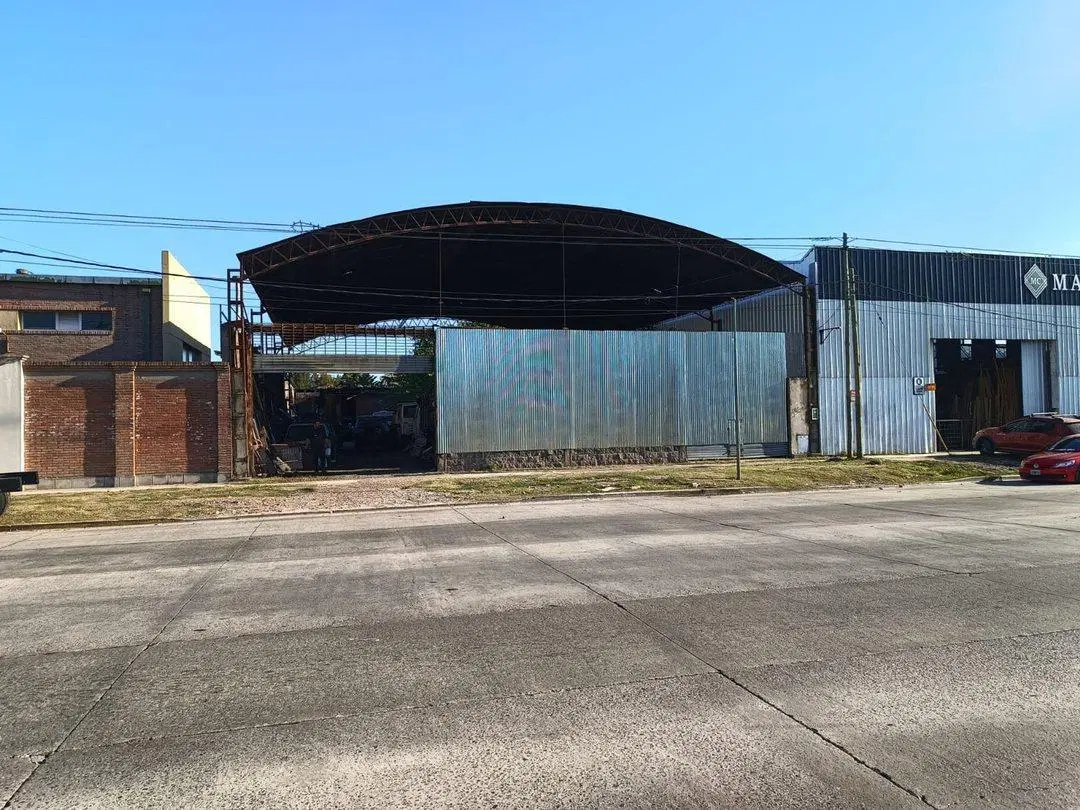 Venta Galpón 1.200 m² - Villa Luzuriaga - Buenos Aires 3
