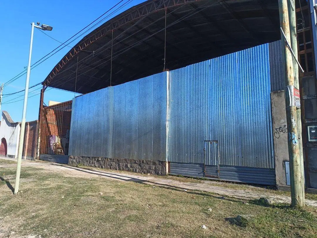 Venta Galpón 1.200 m² - Villa Luzuriaga - Buenos Aires 2