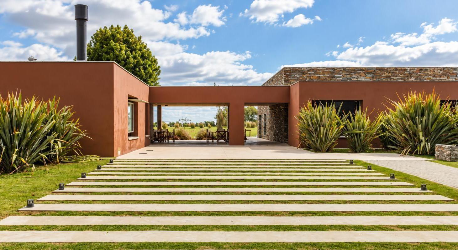 Foto de TERRENO EN VENTA EN SAN SEBASTIAN CON VISTA DIRECTA A LA LAGUNA, imagen 5