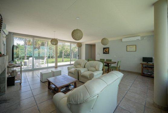 Foto de VENTA CASA 4 AMB BARRIO CERRADO PILAR APTOCREDITO PILETA, imagen 2