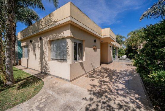 Foto de VENTA CASA 4 AMB B. CERRADO PILAR APTO CREDITO, imagen 3