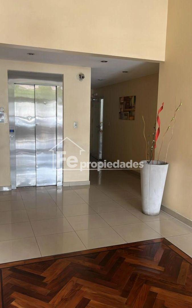 Venta monoambiente con balcón aterrazado en Villa Luro